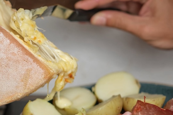 Demi-meule de raclette